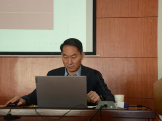 曲阜师范大学曹莉教授、山东大学孙晋海教授应邀来bat365作学术讲座